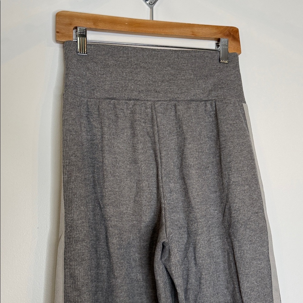 NWOT Halara ribbed high waisted wide leg lounge pants size small grey - Picture 6 of 11